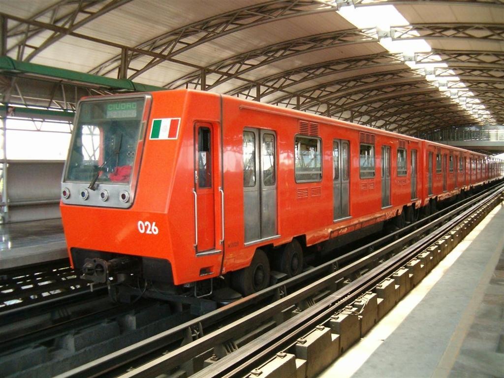 Andar pela Cidade do México com metrô