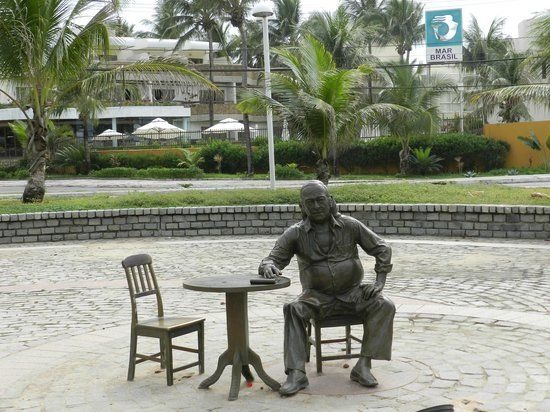 Praça Vinícius de Moraes em Salvador, perto do aeroporto