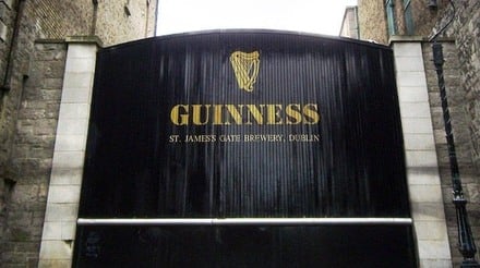 Museu da Guinness Storehouse em Dublin