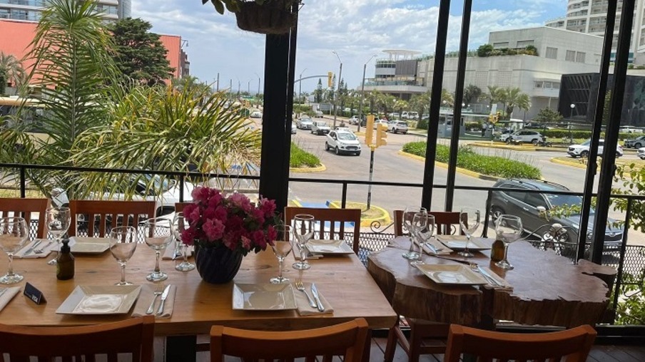 5 restaurantes que você precisa ir em Punta del Este