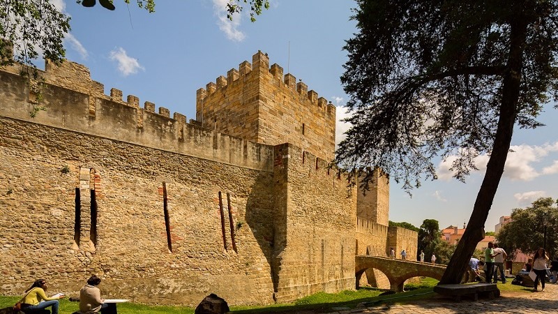 Vista externa do Castelo de São Jorge