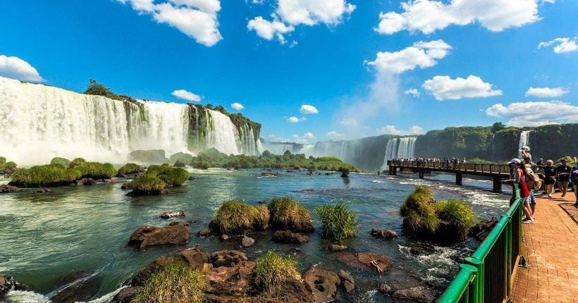 Cataratas do Iguaçu é o destino mais famoso de Foz