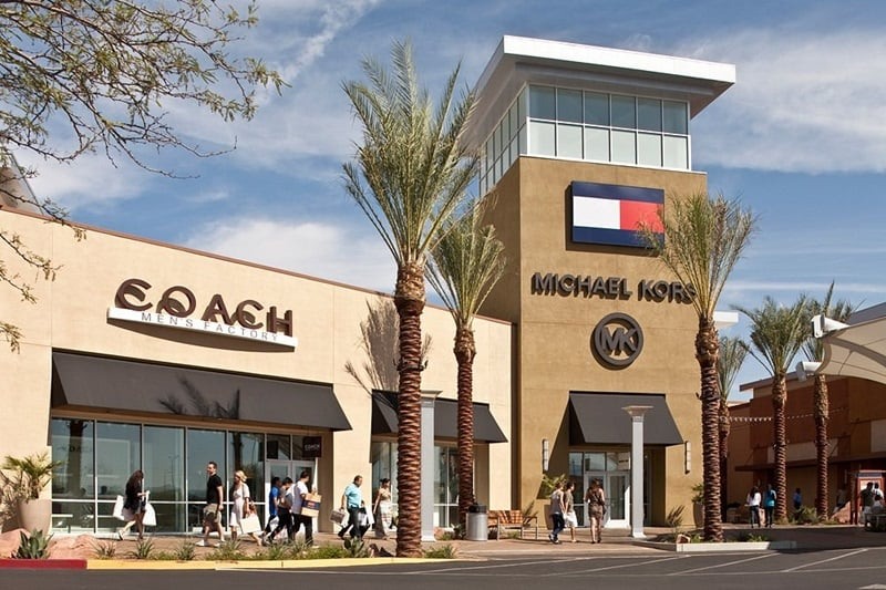 Lojas no South Premium Outlets em Las Vegas