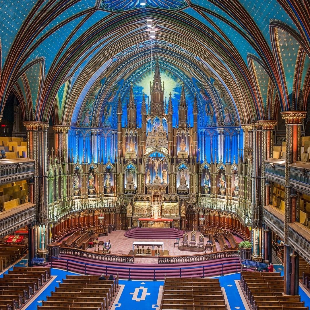 Interior da Basílica de Notre-Dame