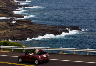 Como alugar um carro em Honolulu bem barato