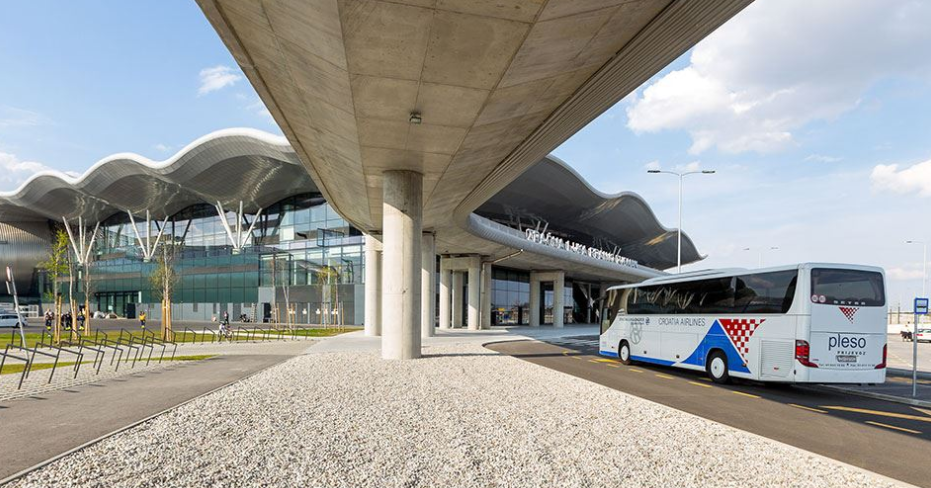 Ônibus no aeroporto de Zagreb