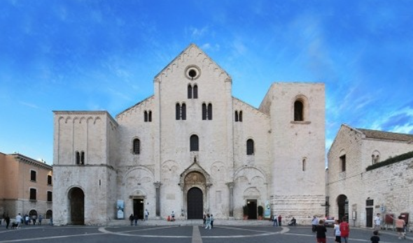 Basílica de São Nicolau em Bari na Itália