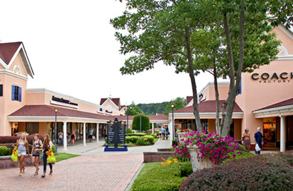 North Georgia Premium Outlets