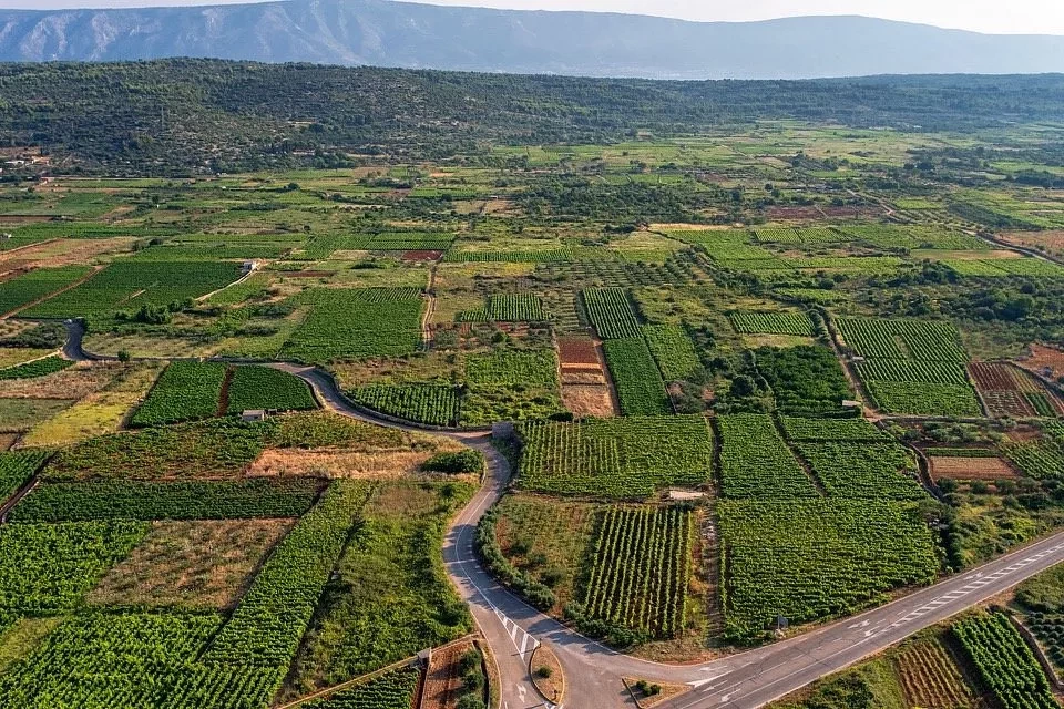 Planície de Stari Grad