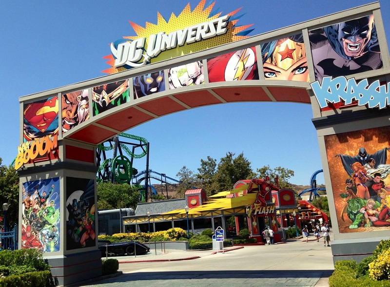 DC Universe no Parque Six Flags Magic Mountain